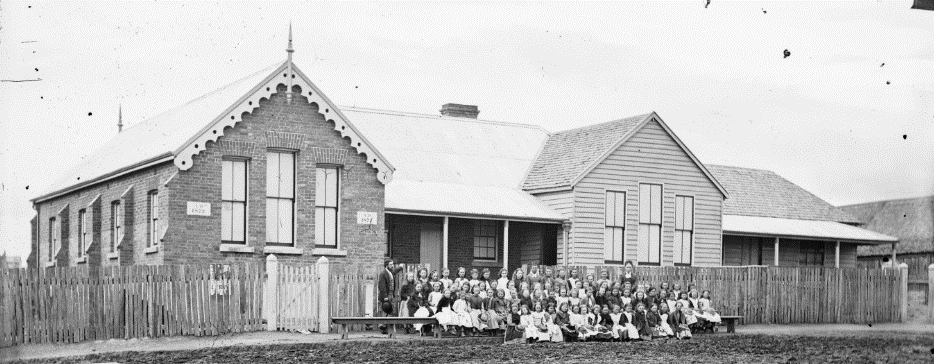 Schoolgirls and teachers, Hill End Public School 1873-4 ON 4 Box 8 No 18805 Digital order no: a2822691