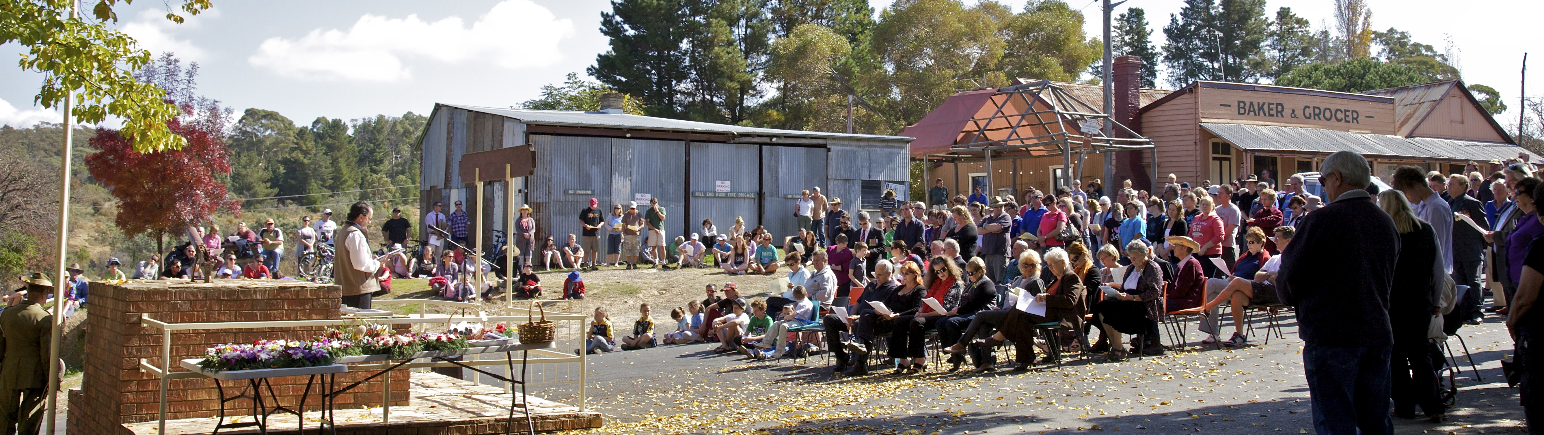 Anzac Day general store group 2011 Hill End & Tambaroora Gathering Group